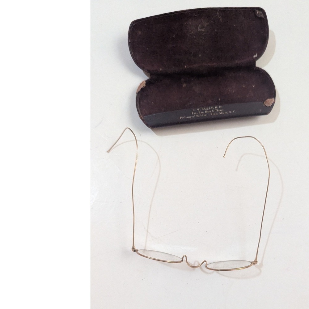 Antique Wire Rim Glasses Oval Spectacles with Original C.W. Bailey M.D. Case - Picture 4 of 9